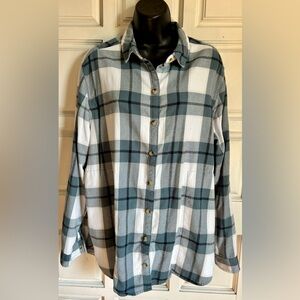 Relaxed Plaid Button-Down Shirt Lot 4 Total